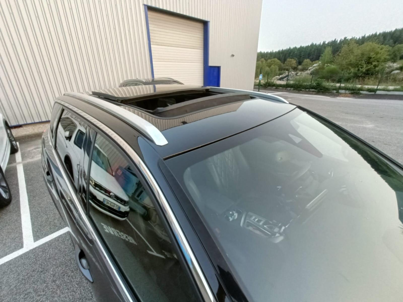 Peugeot  5008 - Miniature 3