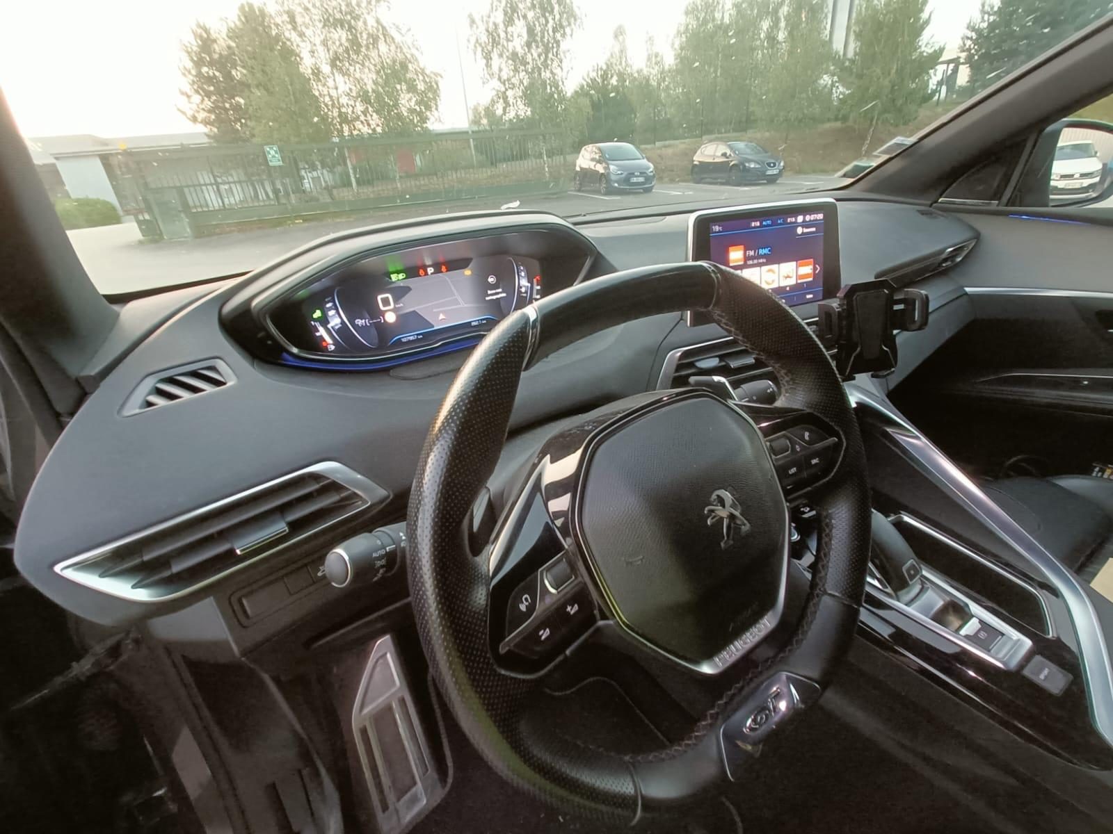 Peugeot  5008 - Miniature 4