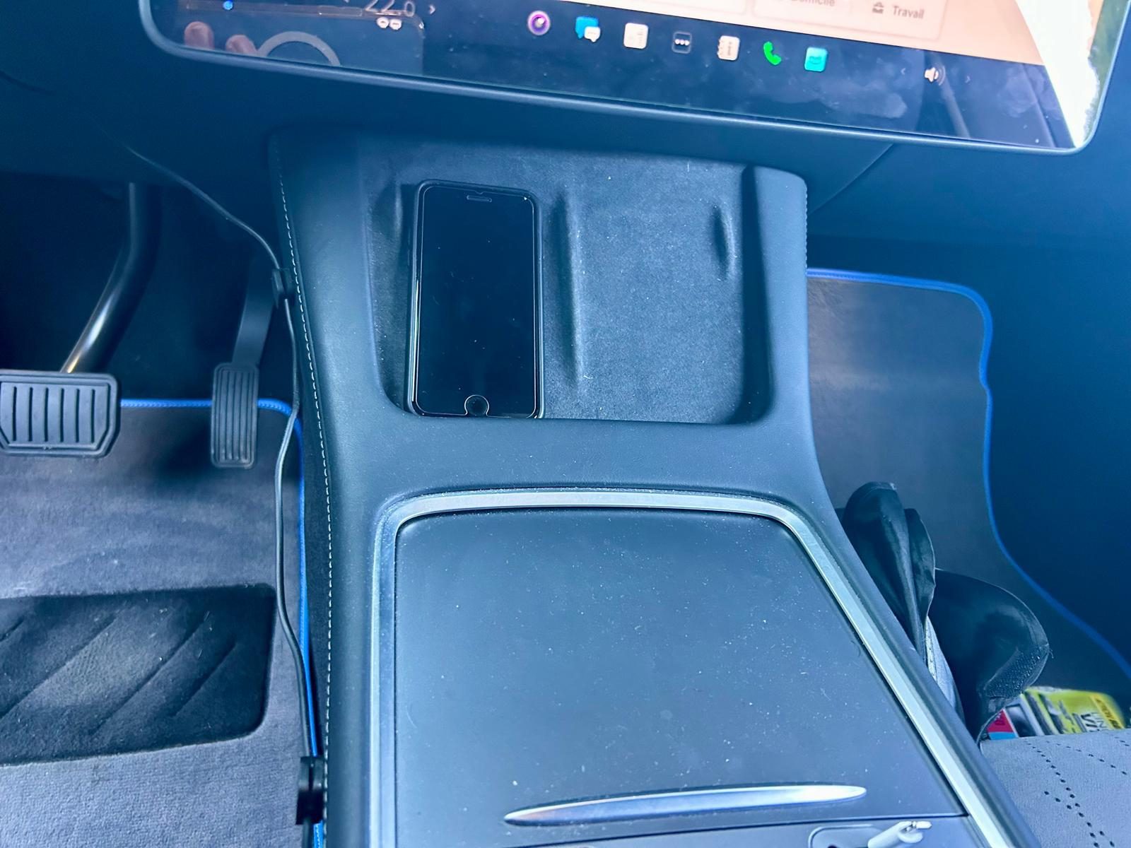 Tesla Model Y - Miniature 11