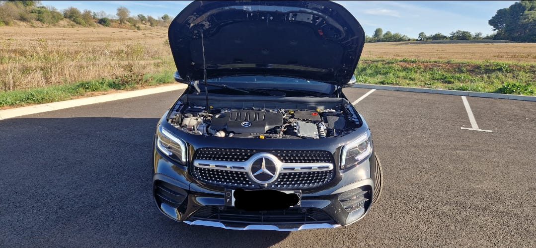 Mercedes  GLC 220 D - Miniature 6