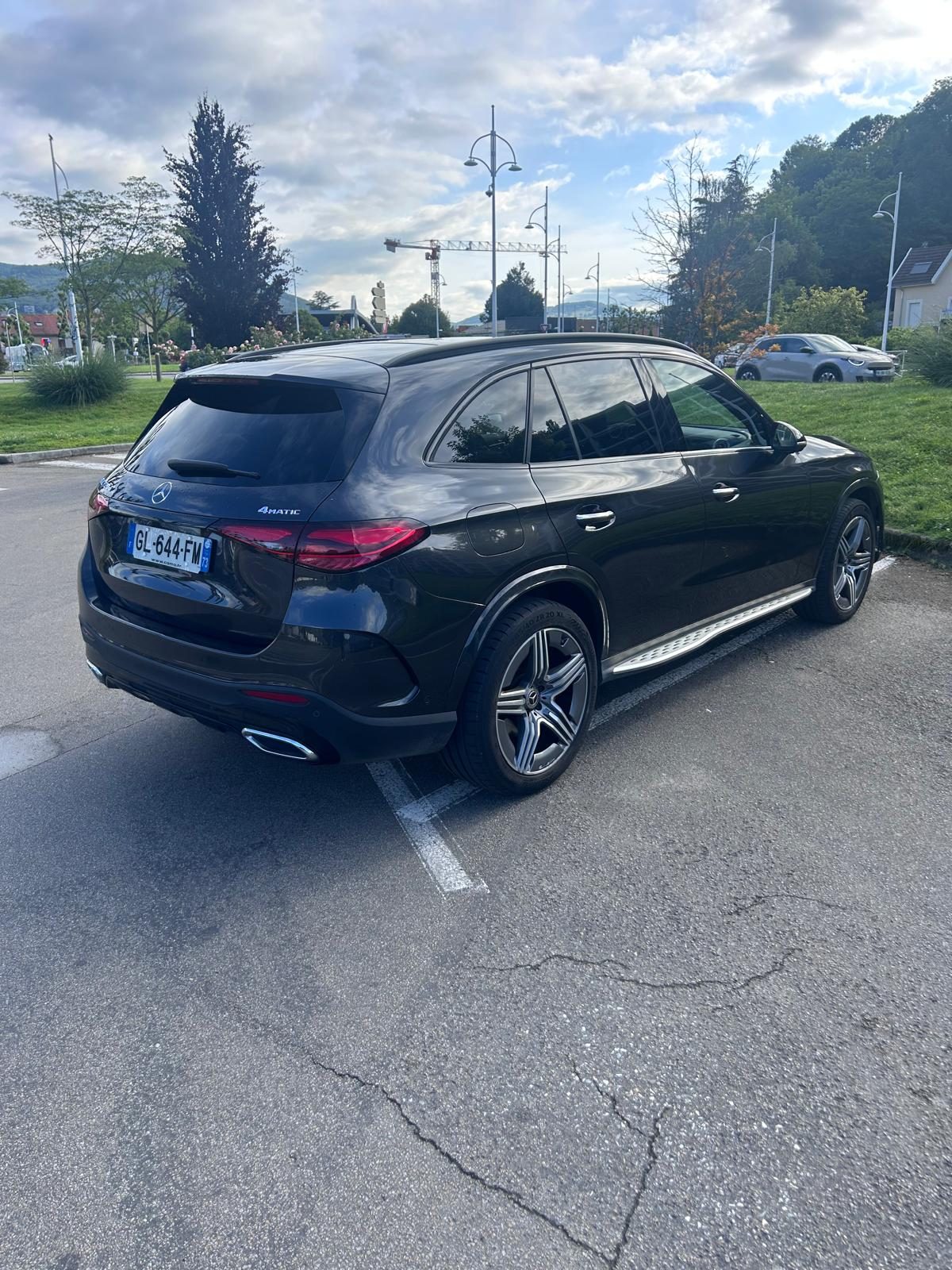 Mercedes  GLC 220D - Miniature 7
