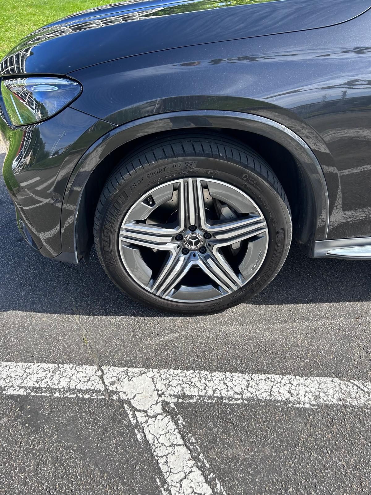 Mercedes  GLC 220D - Miniature 8