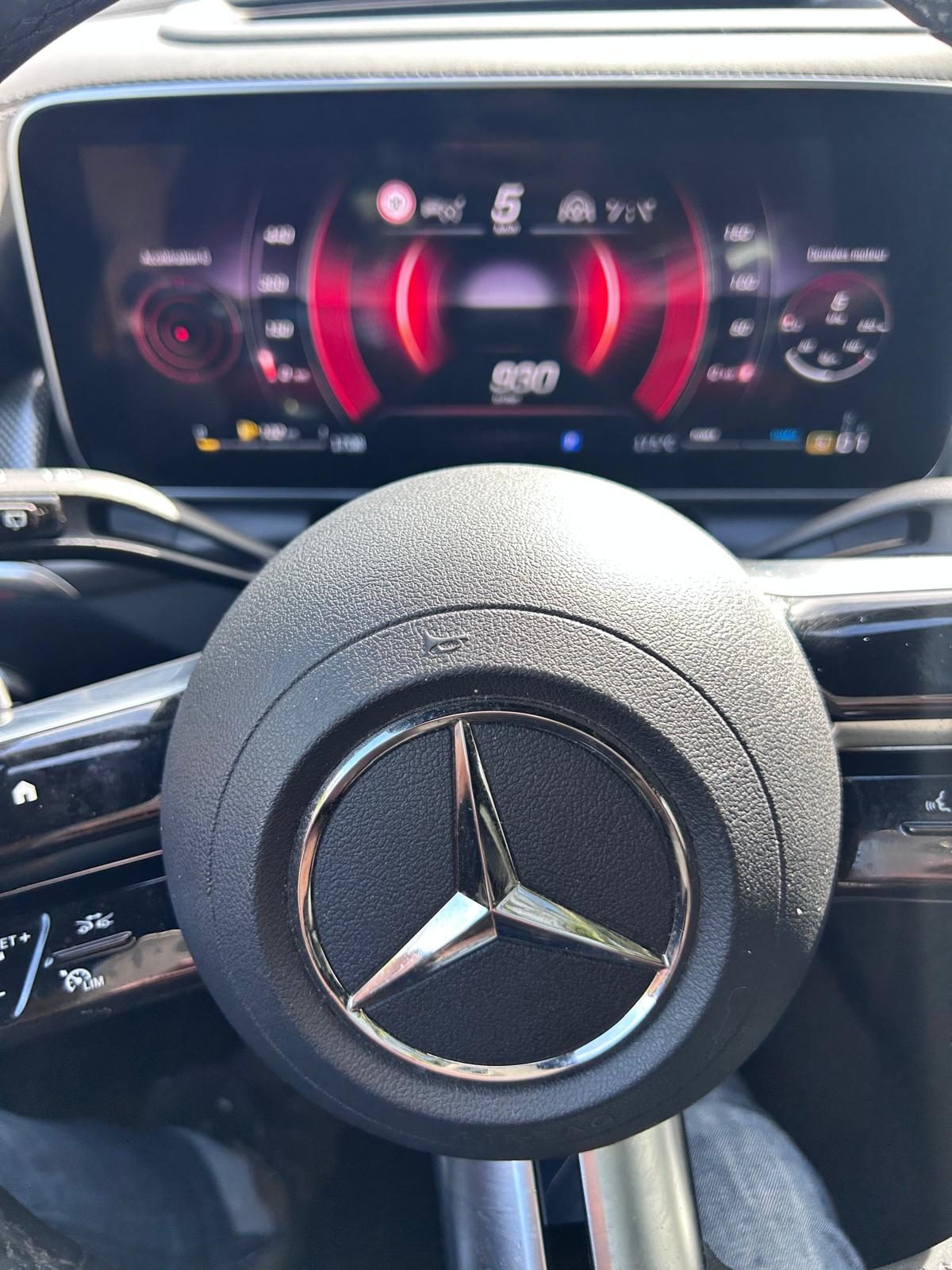 Mercedes  GLC 220D - Miniature 14