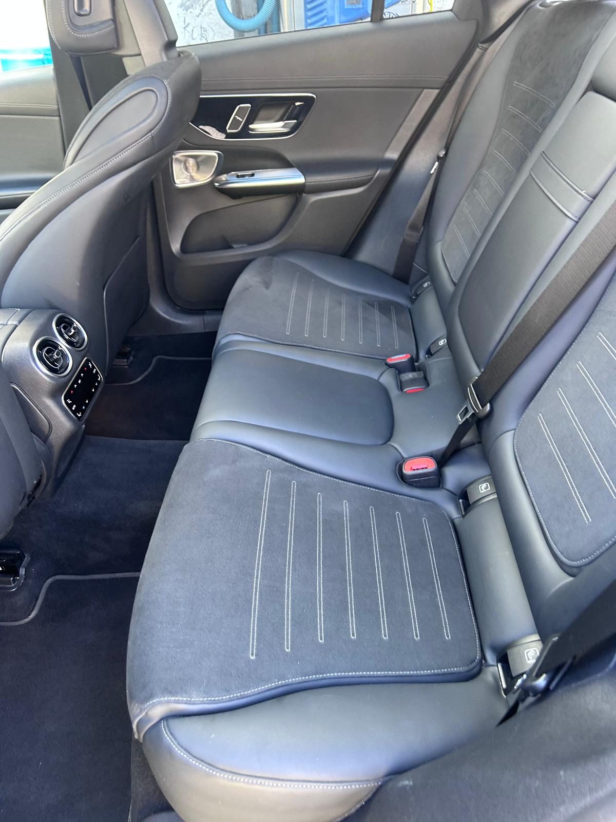 Mercedes  GLC 220D - Miniature 16