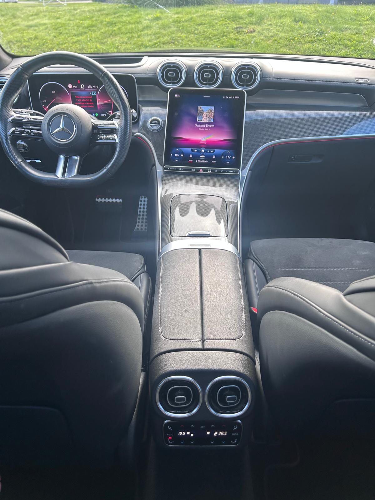 Mercedes  GLC 220D - Miniature 18
